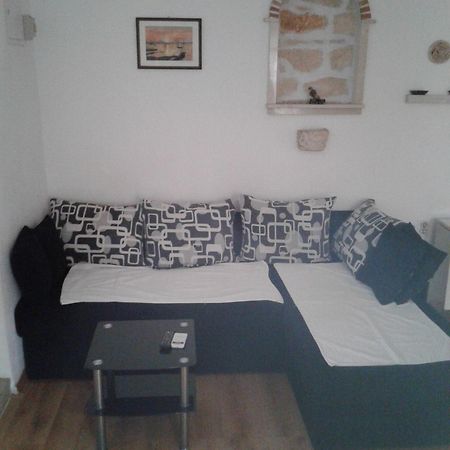 Metti Apartments 1 Kmeti Экстерьер фото