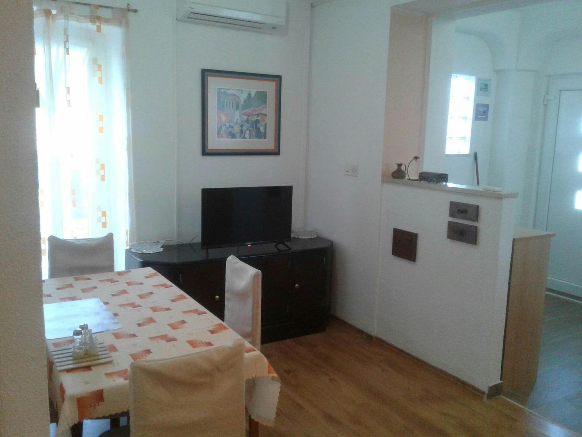 Metti Apartments 1 Kmeti Экстерьер фото