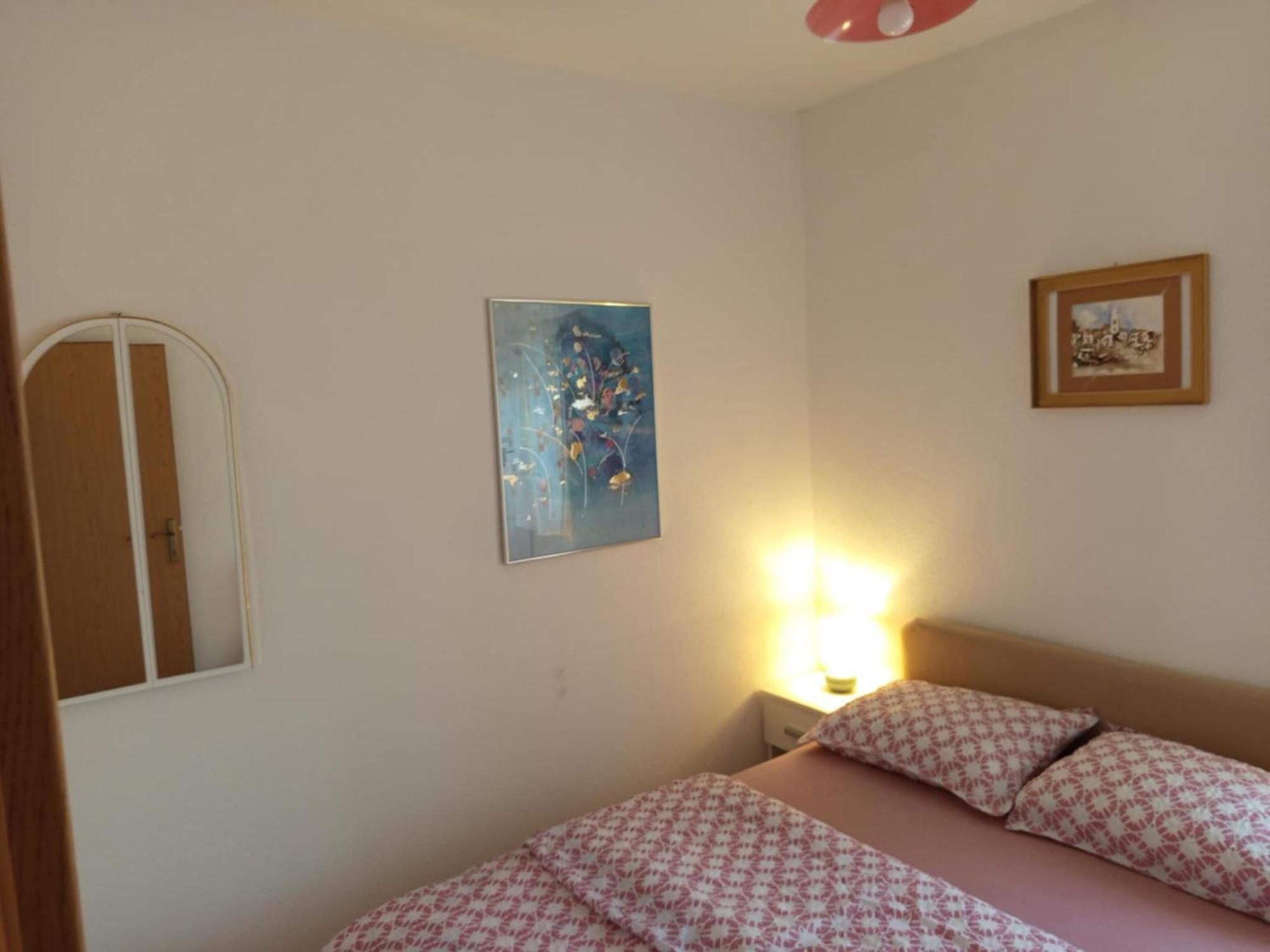 Metti Apartments 1 Kmeti Экстерьер фото